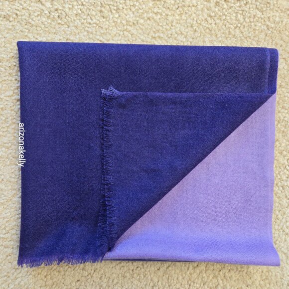 Wool/Cashmere Ombre Gradient Blue Scarf - Picture 2 of 8